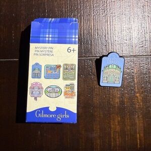 Gilmore Girls “Stars Hollow Library” Pin